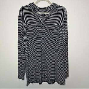 Women’s Lands’ End blue striped loose fit button up shirt size L